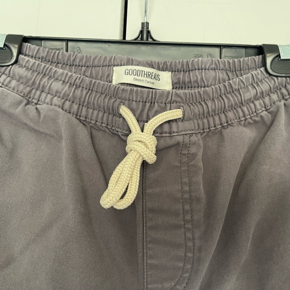 Goodthreads Women's Charcoal Cargo Shorts - Picture 2 of 6